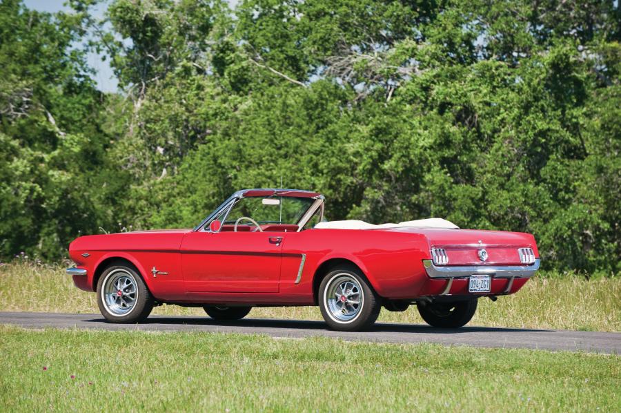  Ford Mustang Convertible 1965 года  (фото 31 из 76)